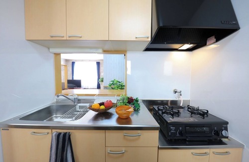 Chikusa Ward Apartment | Dining on a spacious terrace Floor area 71 Proje/Nagoya Aichi