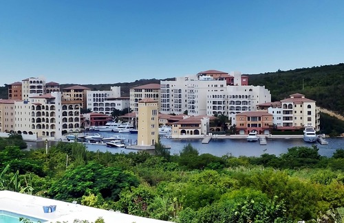 Maho House | Discover our Corner of Paradise! Close to Beaches - Cupecoy Beach, Maho Beach!