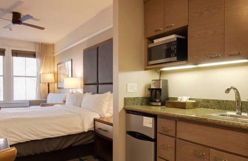 Deer Valley Resort | Discover the Ultimate Mountain Getaway at Marriott's Summit Watch -Studio Unit