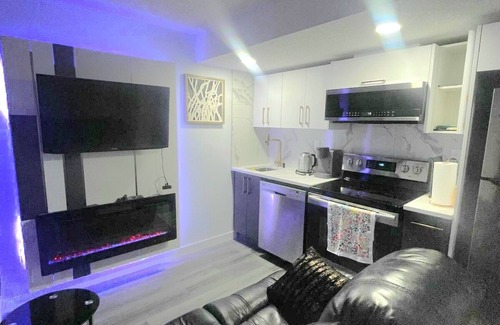 Northeast Edmonton Bed & Breakfast | Discover your ideal getaway. Relax and recharge in a space that feels like home.