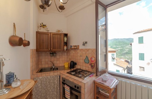 Castel Vittorio Apartment | Discovering Liguria! Castelvittorio Duplex Apt x6
