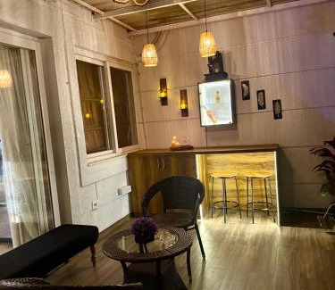 Siolim Bed & Breakfast | Dishney Den-Luxe 1BHK Stay with pool near Anjuna & Thalassa