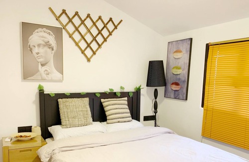 Dapuqiao Hotel | Distant Love Shanghai Center