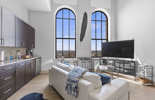 Downtown Baltimore Apartment | Distinguished Apartment Rooftop Deck