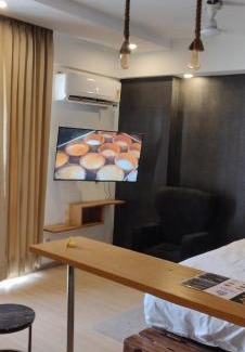 Gomti Nagar Hotel | DLF MyPad