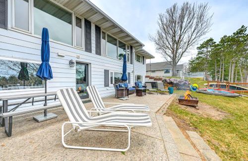Lake Wissota Apartment | Dock, Deck and View Lakefront Chippewa Falls Studio