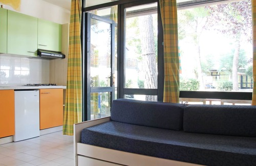 Casal Borsetti House | Dog's Bungalow by Interhome