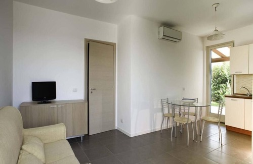 Marina di Modica Apartment | Dolce Mare 1 - Ground Floor with garden