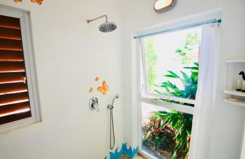 Falmouth Harbour Bed & Breakfast | Dolcevita Cliff Resort Dieppe bay by KlabHouse