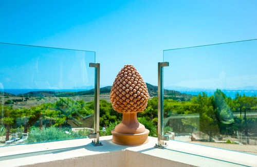 Levanzo Villa | Dolcevita - KlabHouse 11BDRM w/Pool and SPA