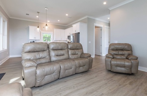 Gulf Shores House | Dolphin Dreams- OMG View! Kayaks! Private Dock! RV Pad W/Hookups!