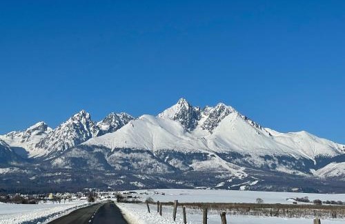 Stara Lesna House | Domček & SAUNA garden