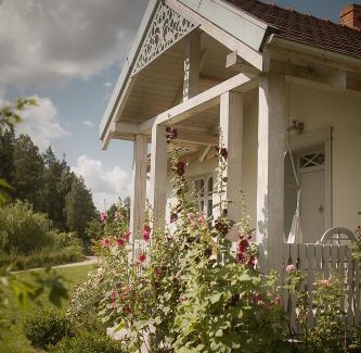Puck House | Dom nad stawem