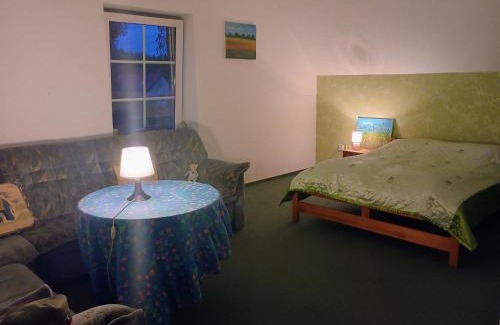 Piece House | Dom przy lesie i jeziorze
