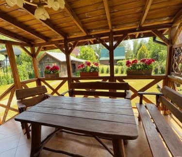 Grodek House | Dom Wypoczynkowy w Królowym Moście