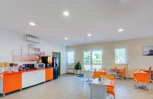 Colombiers Ski Chalet | Domaine d'Enserune M1P4 mezz