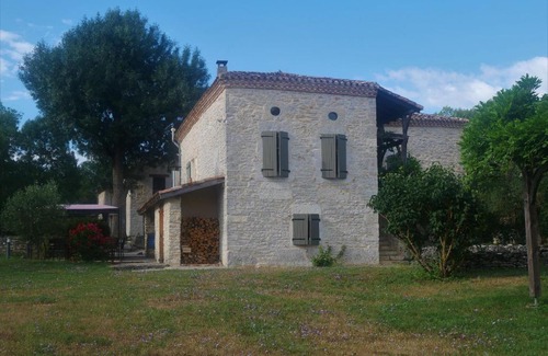Septfonds House | Domaine de Fangal, Pgeonnier 2p, maison 8p - piscine 25m - gîtes climatisés