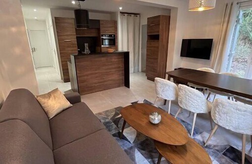 Ormoy-la-Riviere Apartment | Domaine des Rives D'ormoy : Athamante