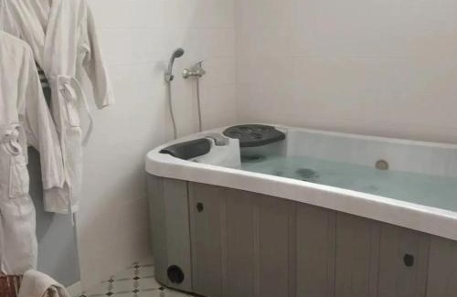 Couzon Bed & Breakfast | Domaine du bois Chaumet