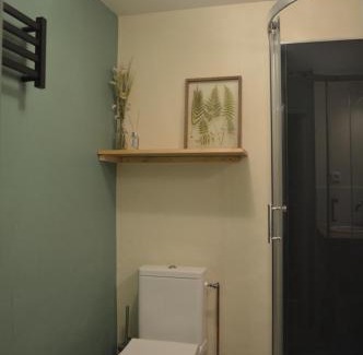 Issy-l'Eveque House | Domaine du pavillon Gîte 15 personnes