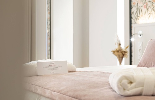 Marols Hotel | Domaine et Château de Valinches