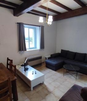 Chamaret Apartment | Domaine Guiton Bellevue