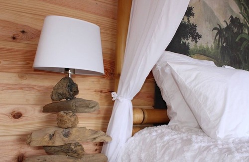 Coutras Bed & Breakfast | Domaine le lac bleu