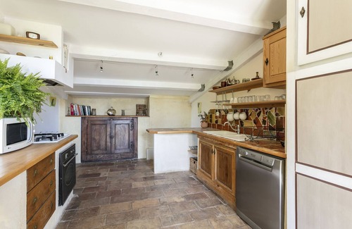 Meze Apartment | DOMAINE SESQUIER Family gîte in an exceptional Acacia farmhouse