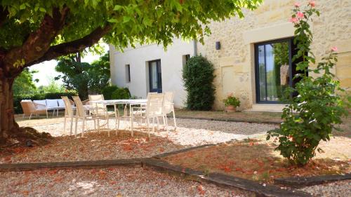 Baurech House | Domaine St Gilles - Maison entièrement climatisée, proche activités aquatiques et équestres