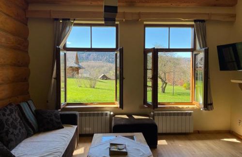 Ustrzyki Dolne Apartment | Domek w Bieszczadach - Willa Stasia