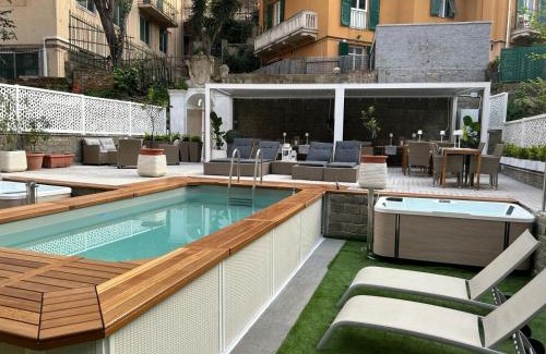 Carignano House | DOMUS FIESCHI Rooms self check in