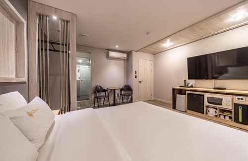 Dongducheon Hotel | Dongducheon Cima