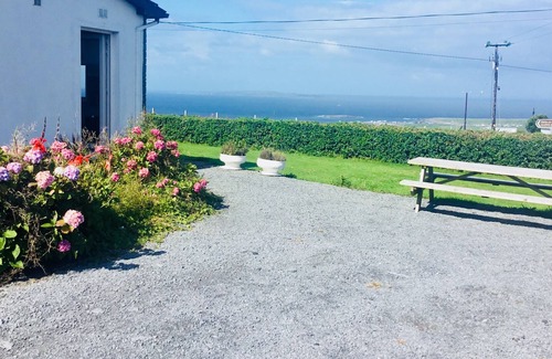Doolin Apartment | Doolin View Apartments - Spectacular Sea Views.