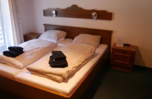 Muehlbach Am Hochkoenig Bed & Breakfast | Doppelzimmer, Dusche, WC, Balkon Voor - Ferienhaus Mittereggalm