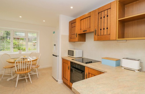 Ibberton Cottage | DORSET VIEW, pet friendly, with a garden in Ibberton