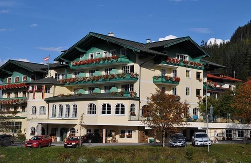Sankt Martin am Tennengebirge House | Double room with shower, WC; East - Wohlfühlhotel Martinerhof