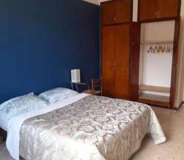 Thuir Bed & Breakfast | Double room, in an elegant house, Thuir centre, terraces view Canigou