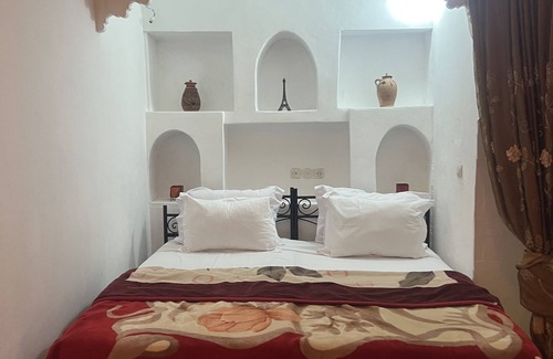 Riad Zitoun Jdid Bed & Breakfast | Double room in riad sun week