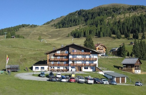Berg im Drautal House | Double room with south-facing balcony - Almhotel Fichtenheim