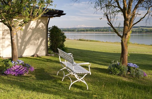 Allensbach Apartment | Double room with shower/WC category C
