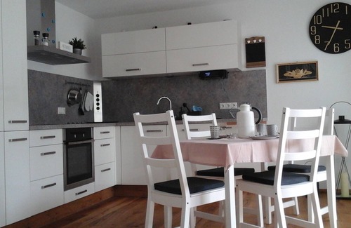 Ebing Apartment | Double time-out on one floor. Time-out 1 and time-out 2 together