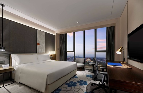 Lianchi District Hotel | DoubleTree by Hilton Baoding