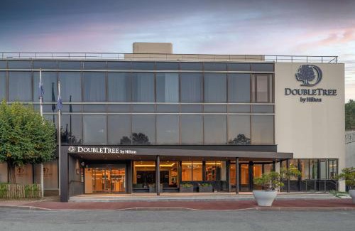 Bougival Hotel | DoubleTree by Hilton Paris Bougival
