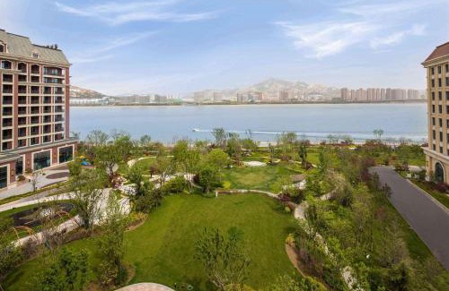 Huangdao Hotel | Doubletree By Hilton Qingdao Oriental Movie Metropolis