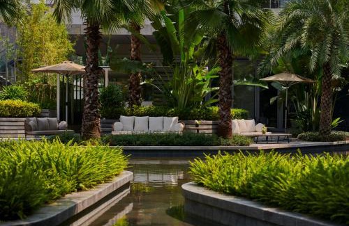 Bao'an Hotel | DoubleTree by Hilton Shenzhen Airport