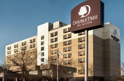 St. Paul Hotel | DoubleTree by Hilton St. Paul, MN