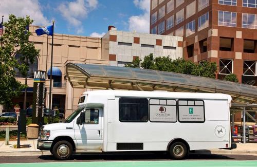 Crystal City Hotel | DoubleTree by Hilton Washington DC – Crystal City