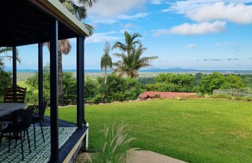 Nindaroo House | Doug's Place