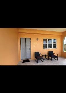 Runaway Bay Hotel | Dove Cove Comfort Suites