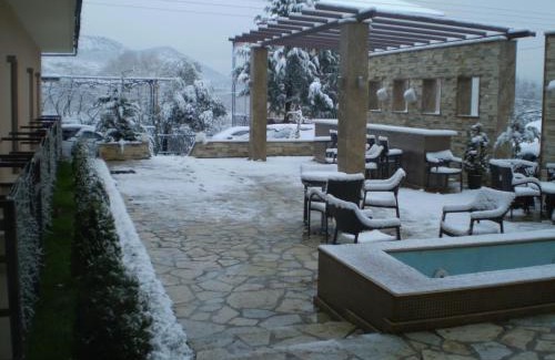 Perama Hotel | Dovitel Boutique Hotel